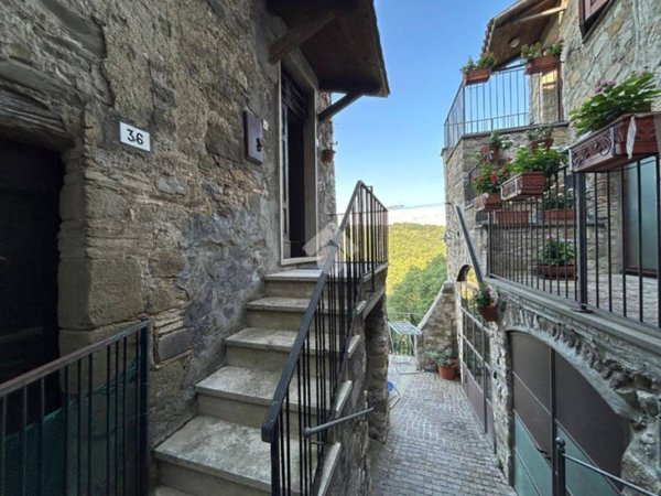 appartamento in vendita a Baschi