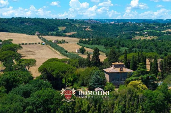 casa indipendente in vendita a Baschi