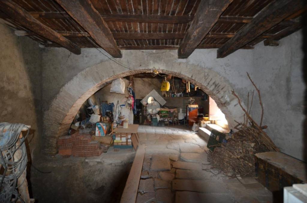 appartamento in vendita a Baschi