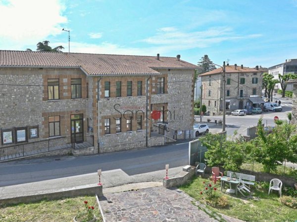 appartamento in vendita a Baschi