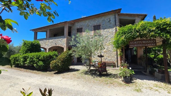 appartamento in vendita a Baschi