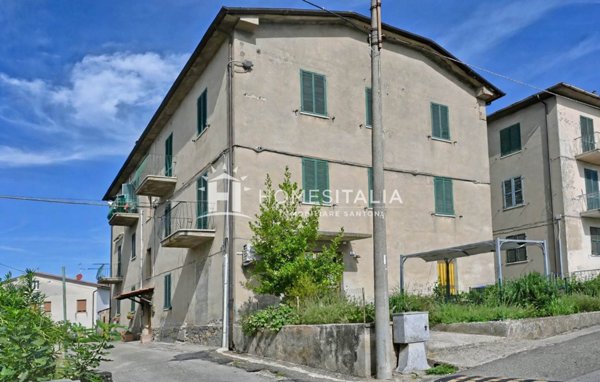 appartamento in vendita a Baschi