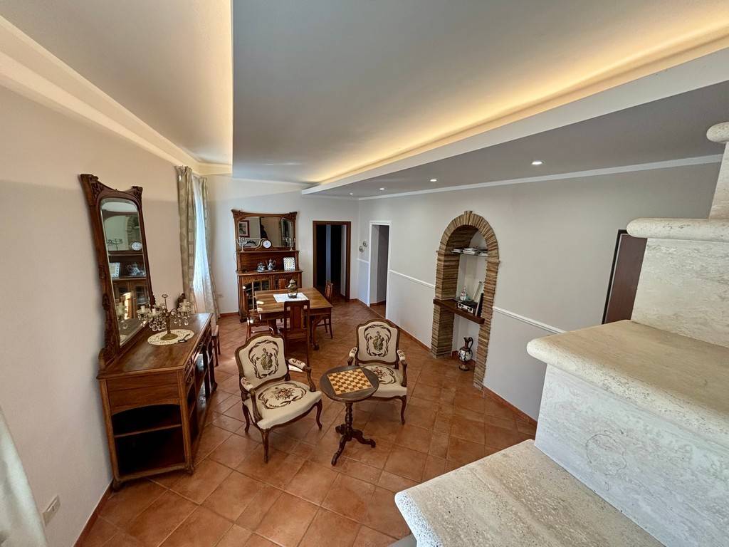 appartamento in vendita a Calvi dell'Umbria