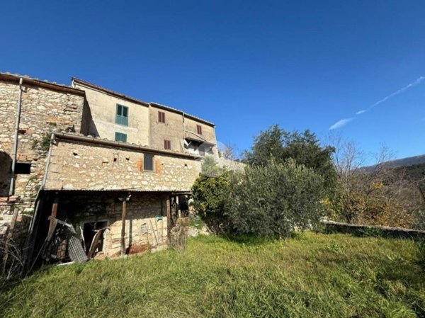 appartamento in vendita a Calvi dell'Umbria