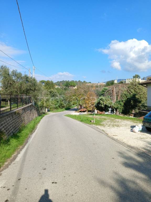 casa indipendente in vendita a Calvi dell'Umbria