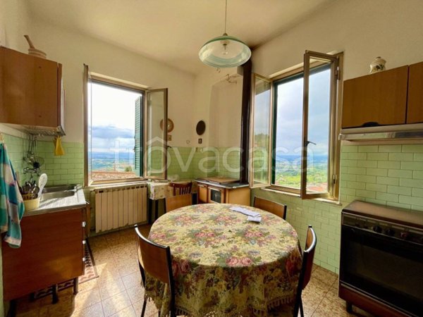 appartamento in vendita a Calvi dell'Umbria