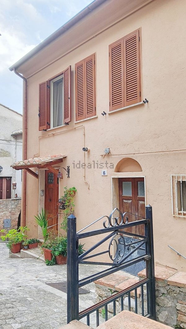 appartamento in vendita a Calvi dell'Umbria