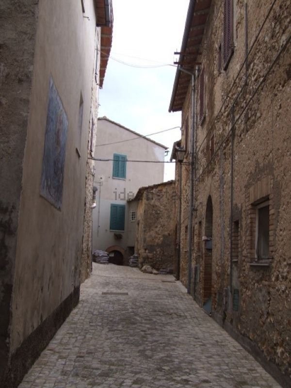 appartamento in vendita a Calvi dell'Umbria