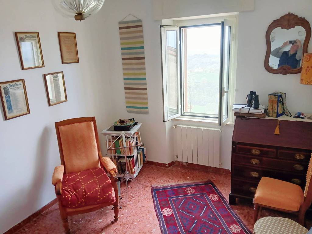 casa indipendente in vendita a Calvi dell'Umbria