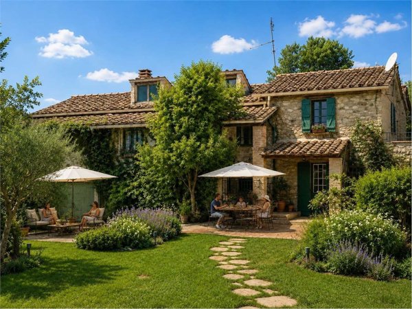 casale in vendita a Calvi dell'Umbria