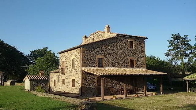 casa indipendente in vendita a Castel Giorgio