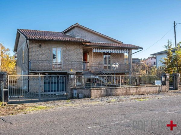 casa indipendente in vendita a Castel Giorgio