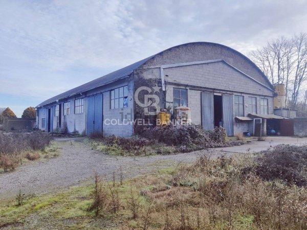 capannone in vendita a Castel Giorgio