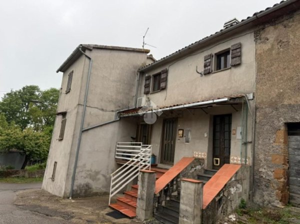 casa semindipendente in vendita a Castel Giorgio