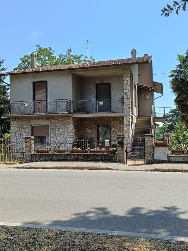 appartamento in vendita a Castel Giorgio