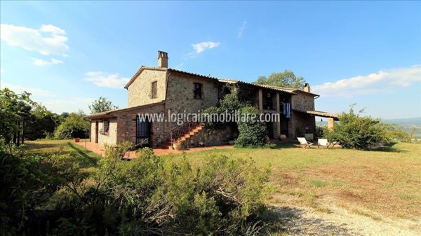 casa indipendente in vendita a Castel Viscardo