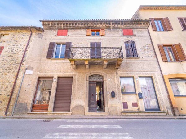 casa indipendente in vendita a Castel Viscardo