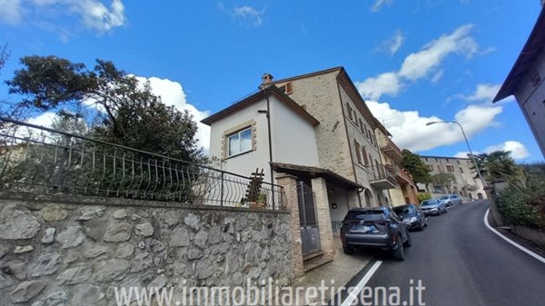 casa indipendente in vendita a Castel Viscardo in zona Monterubiaglio