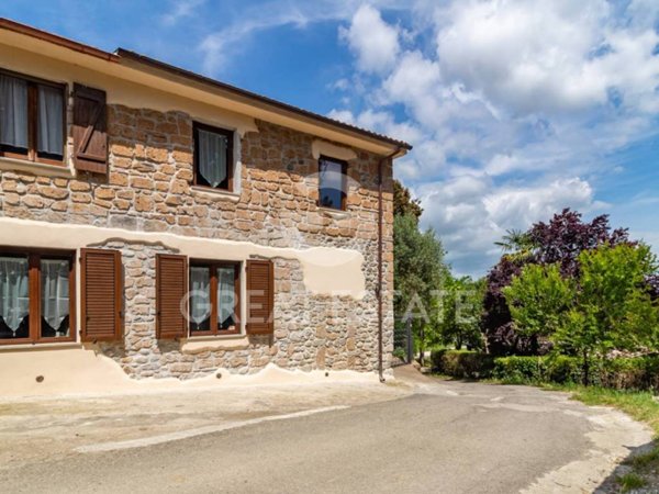 casa indipendente in vendita a Castel Viscardo