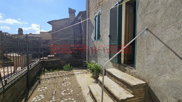 casa indipendente in vendita a Castel Viscardo