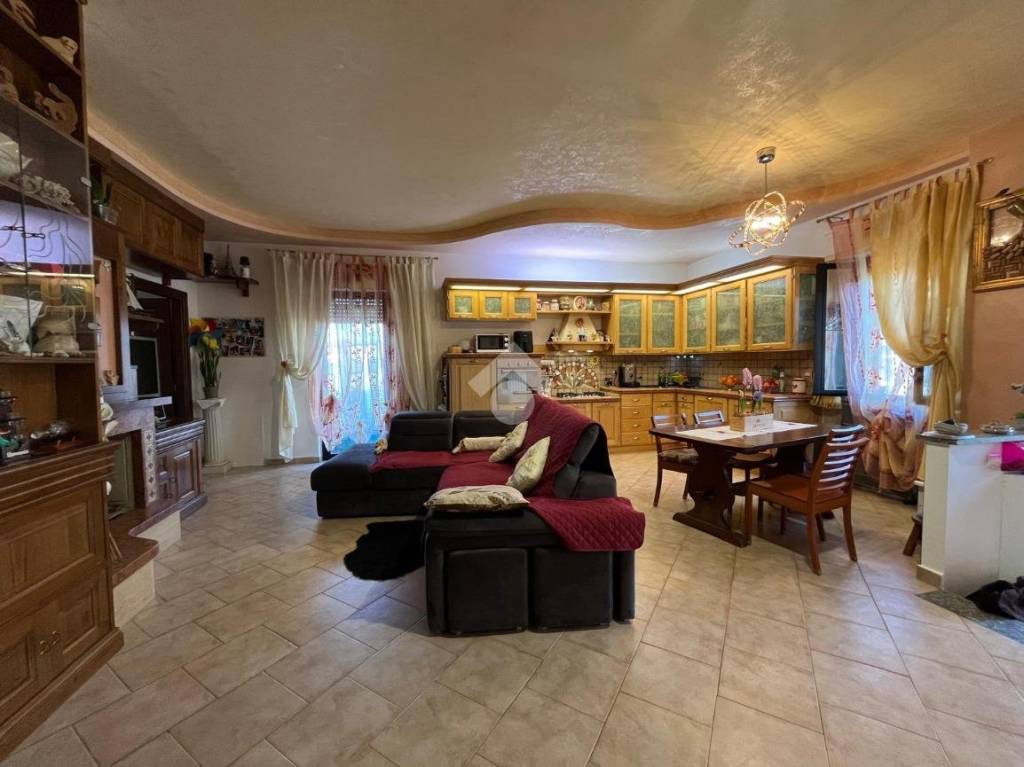 appartamento in vendita a Castel Viscardo in zona Le Prese