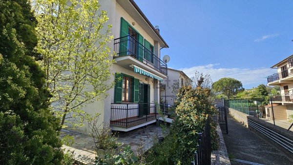 pentavano in vendita a Castel Viscardo