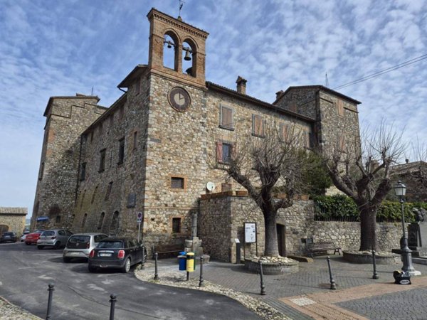 appartamento in vendita a Castel Viscardo in zona Monterubiaglio
