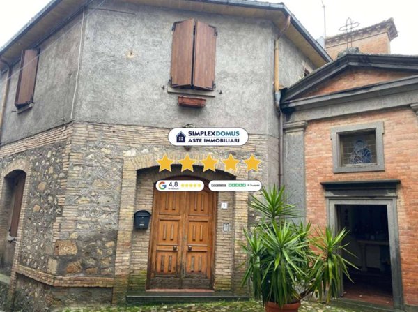 appartamento in vendita a Castel Viscardo in zona Monterubiaglio