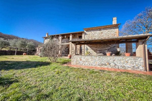 casa indipendente in vendita a Castel Viscardo