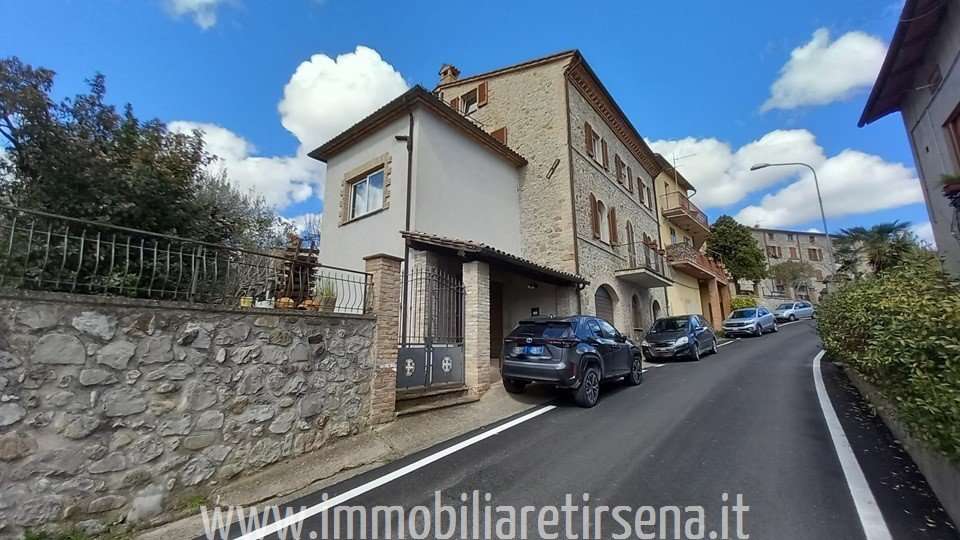 casa indipendente in vendita a Castel Viscardo in zona Viceno