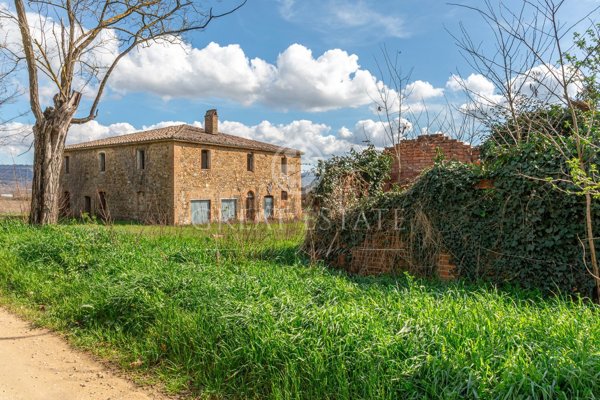 casa indipendente in vendita a Fabro