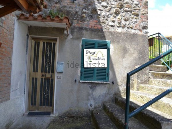 appartamento in vendita a Fabro