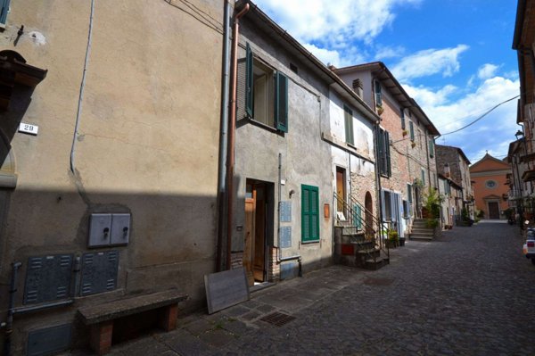 casa indipendente in vendita a Fabro in zona Carnaiola