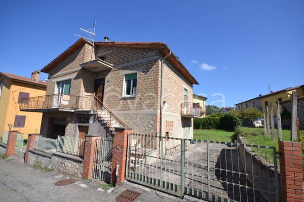 casa indipendente in vendita a Fabro in zona Fabro Scalo