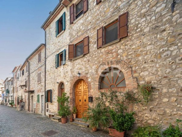 appartamento in vendita a Fabro in zona Fabro Scalo