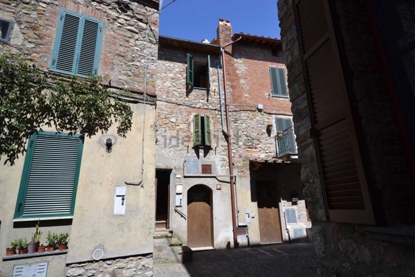 appartamento in vendita a Fabro in zona Carnaiola