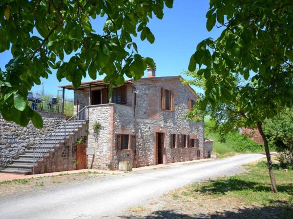 casa indipendente in vendita a Fabro in zona Fabro Scalo