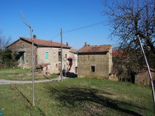 casale in vendita a Fabro in zona Fabro Scalo