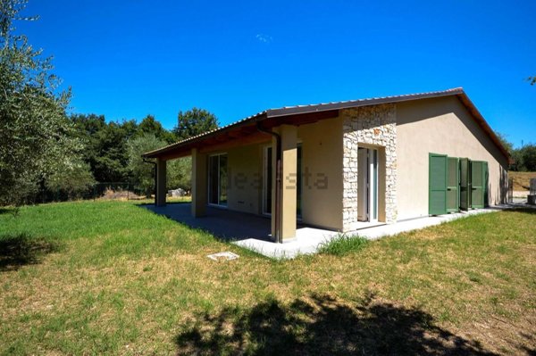casa indipendente in vendita a Fabro in zona Fabro Scalo