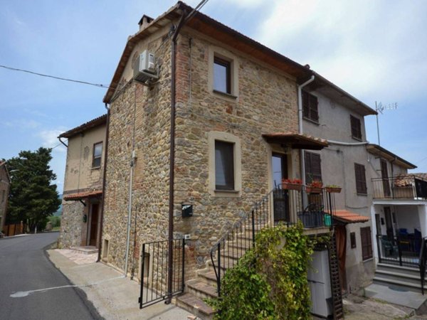 appartamento in vendita a Fabro