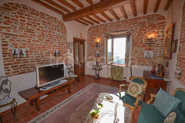 casa indipendente in vendita a Fabro