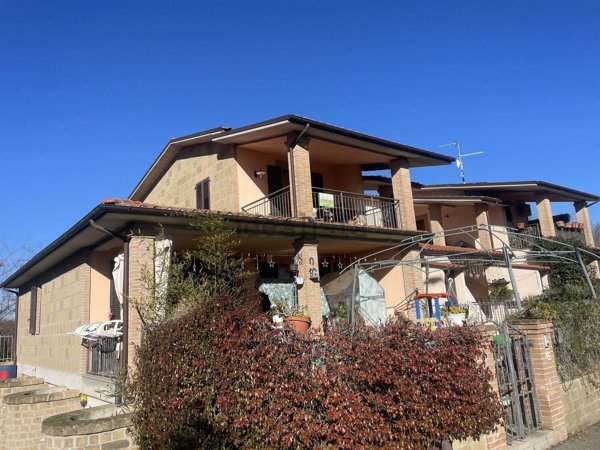 appartamento in vendita a Fabro