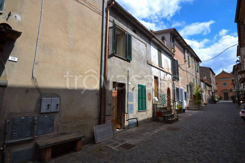 appartamento in vendita a Fabro in zona Fabro Scalo