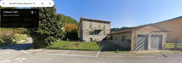 casa indipendente in vendita a Fabro