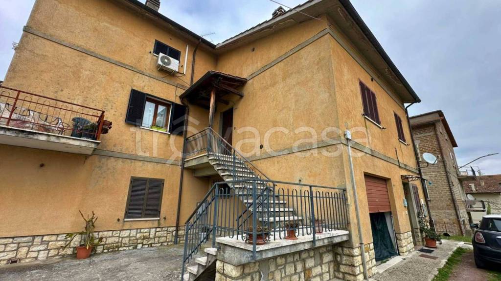 appartamento in vendita a Fabro