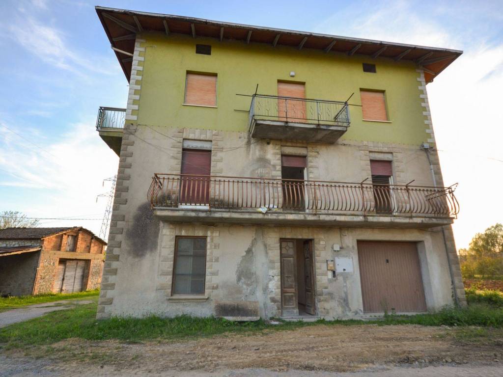 appartamento in vendita a Fabro in zona Fabro Scalo