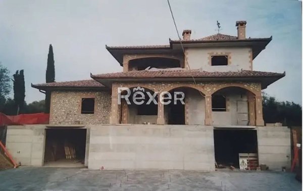 casa indipendente in vendita a Fabro in zona Fabro Scalo