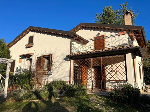 casa indipendente in vendita a Ferentillo in zona Nicciano