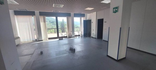 ufficio in vendita a Ferentillo