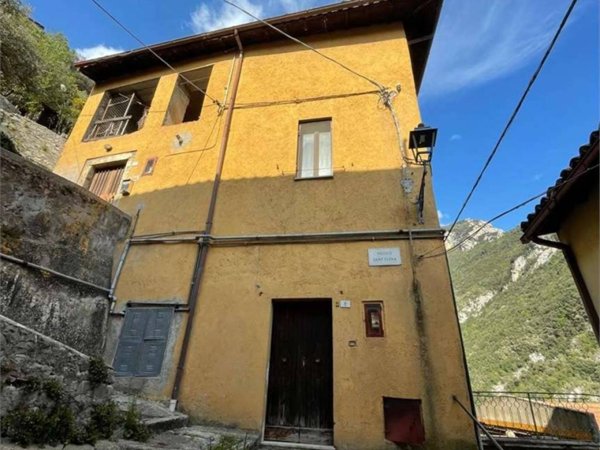 appartamento in vendita a Ferentillo